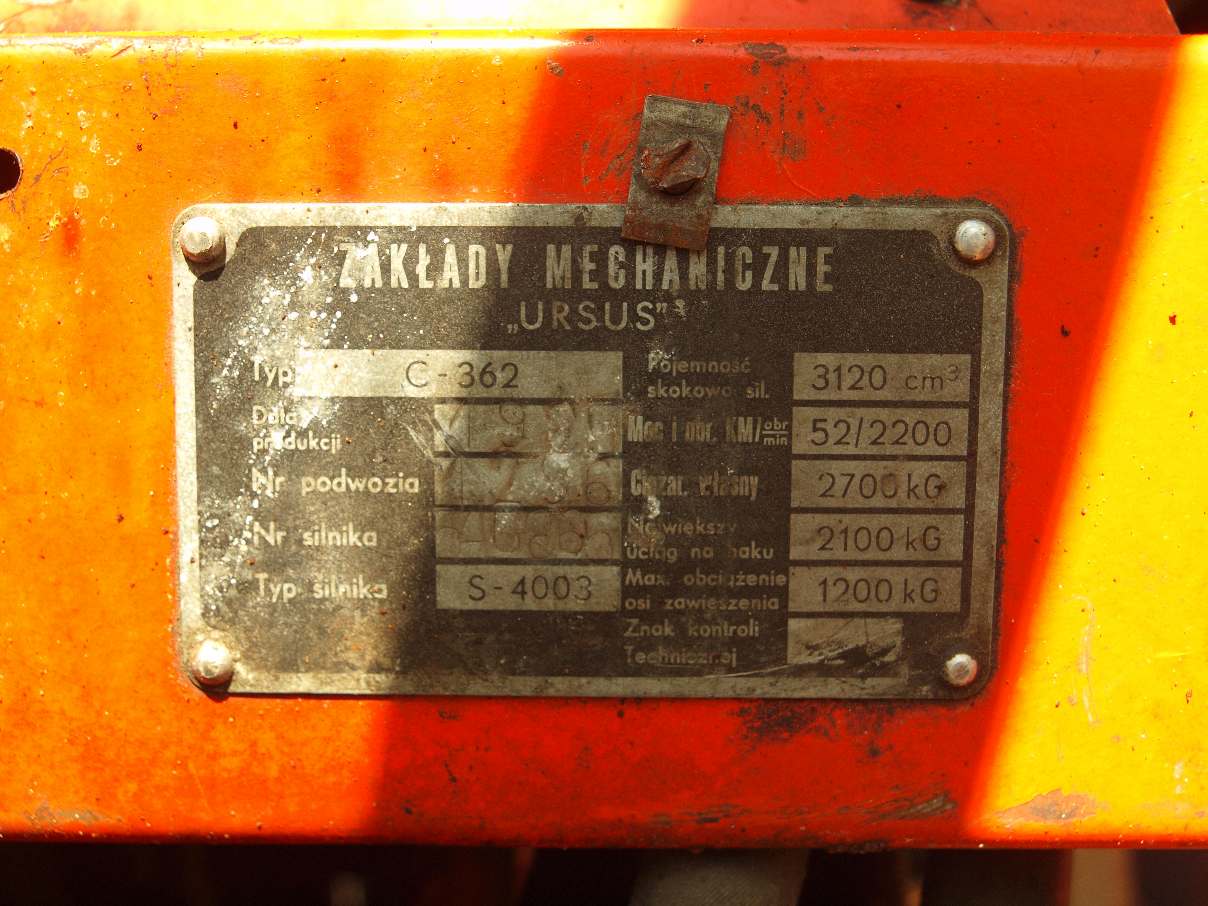 Przetarg ofertowy na sprzedaż ciągnika URSUS C-362
